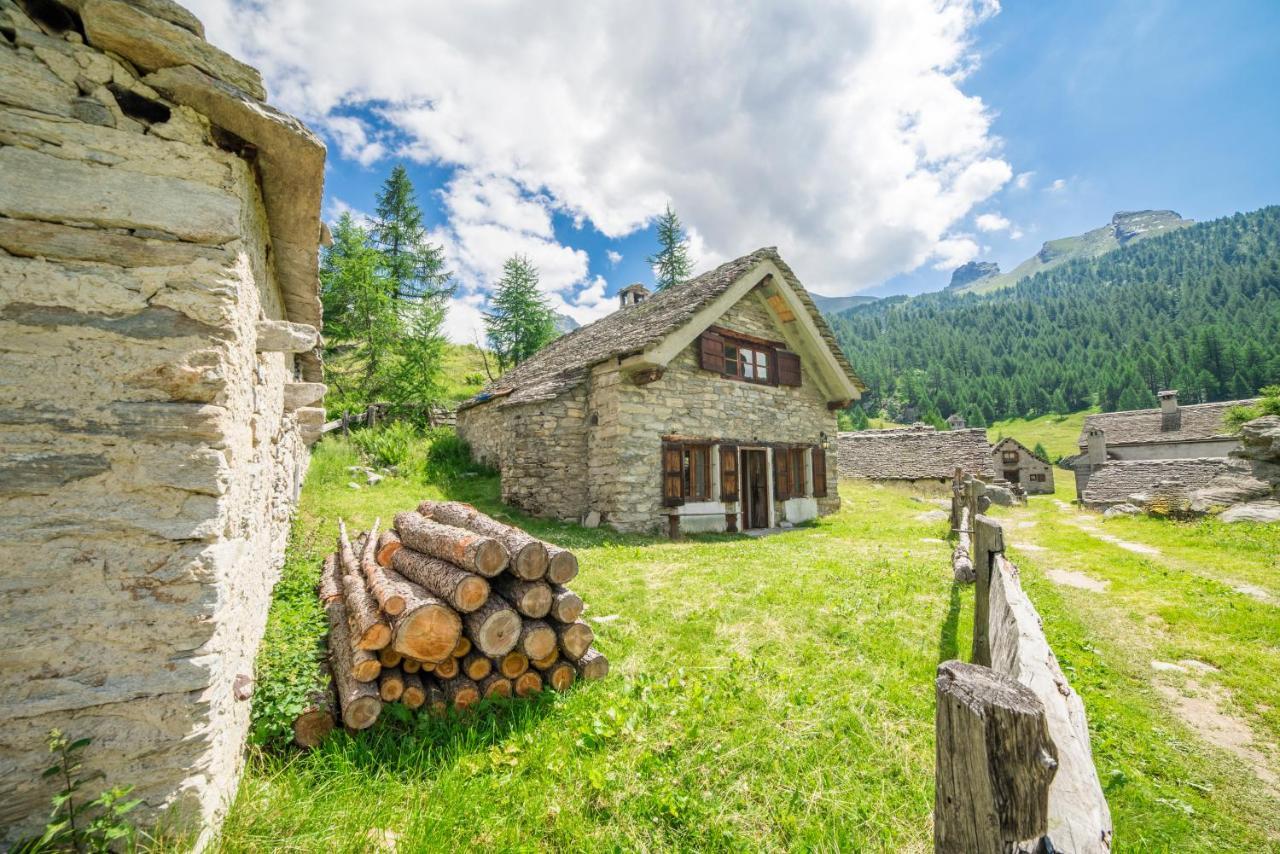 Voglia di Veglia Hotel Varzo Esterno foto