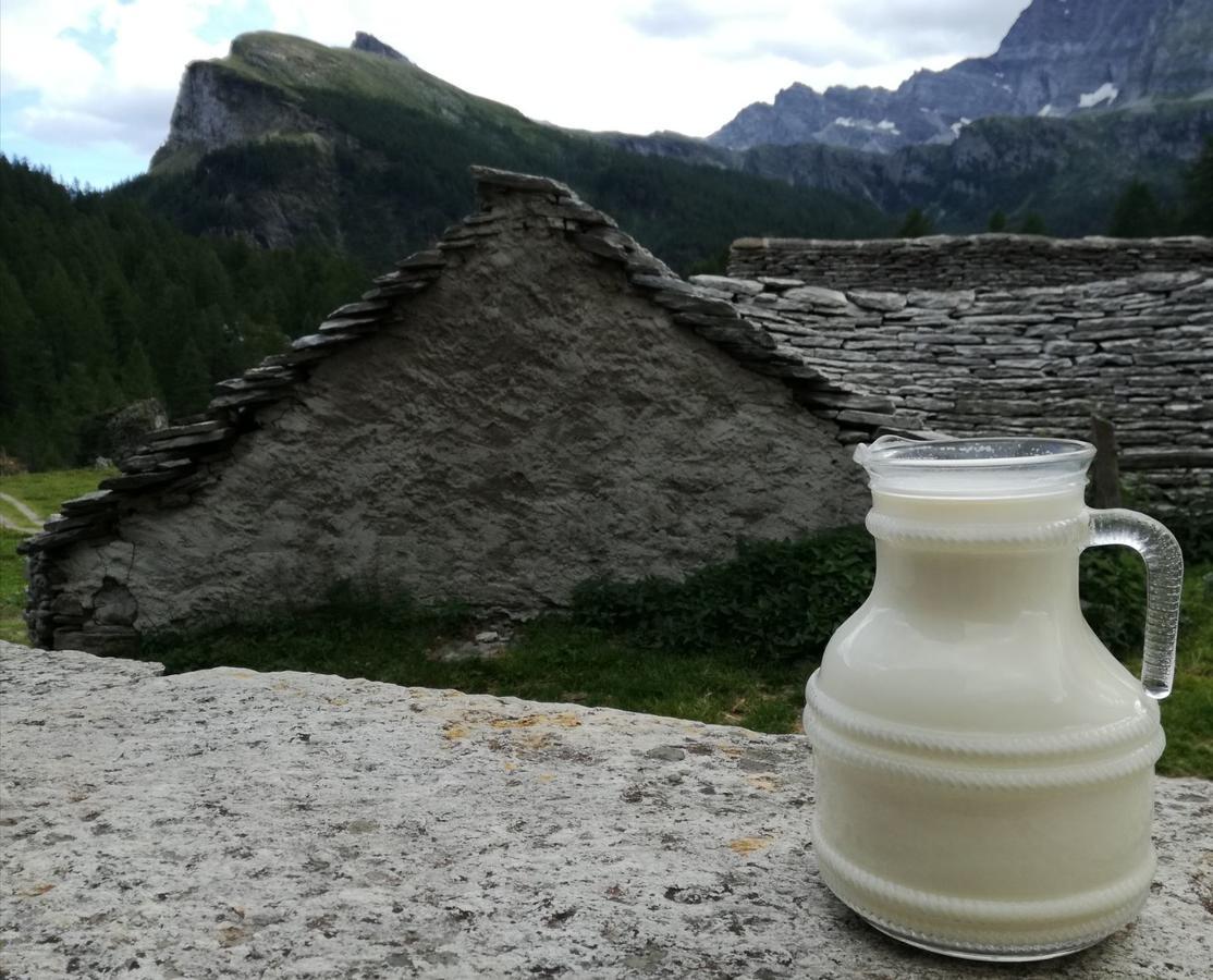 Voglia di Veglia Hotel Varzo Esterno foto